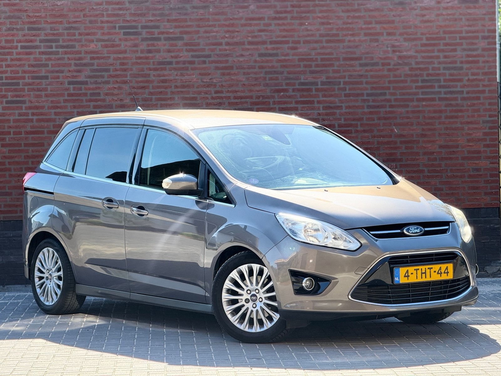 Ford Grand C-Max 1.6 EcoboostTitanium 150pk 2014 Nap Cruise, Auto's, Ford, Voorwielaandrijving, 4 cilinders, Bruin, Origineel Nederlands