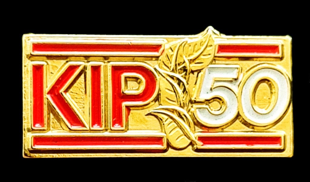 KIP caravans -50- jubileum pin, Ophalen of Verzenden, Nieuw, Merk, Speldje of Pin