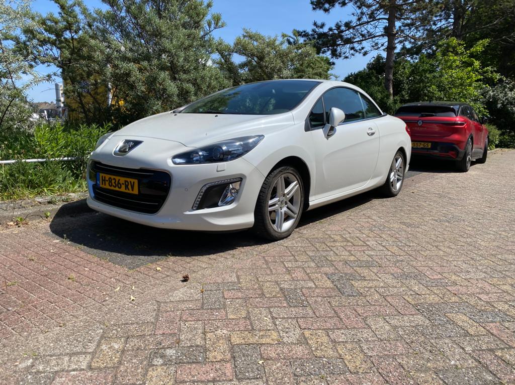 Peugeot 308 1.6 THP CC AUT 2013 Wit, Zwart, Wit, Leder, Particulier