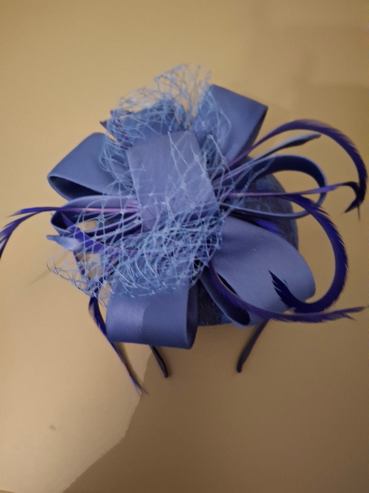 Kobaltblauwe fascinator, weinig gedragen, Kleding | Dames, Ophalen of Verzenden, Zo goed als nieuw, One size fits all, Hoed