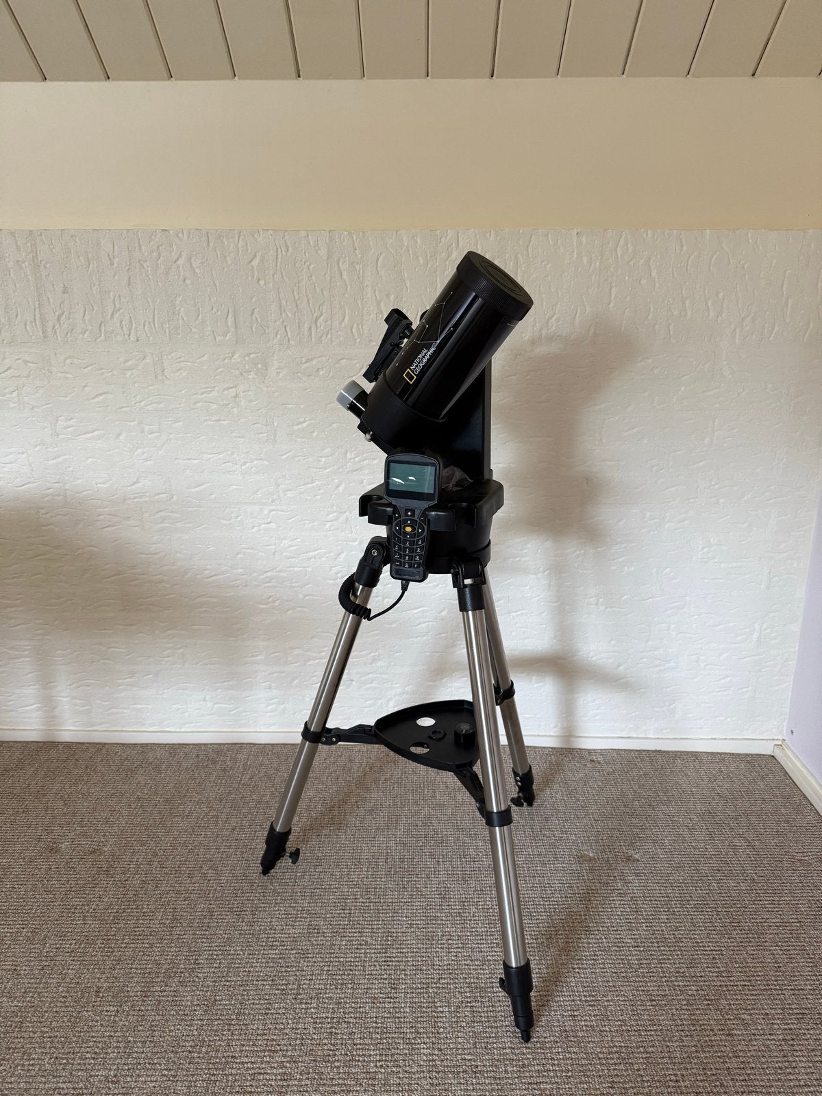 National Geographic GoTo Telescoop met Statief, Ophalen, 80 tot 200 mm, Met statief, Spiegeltelescoop (reflector)