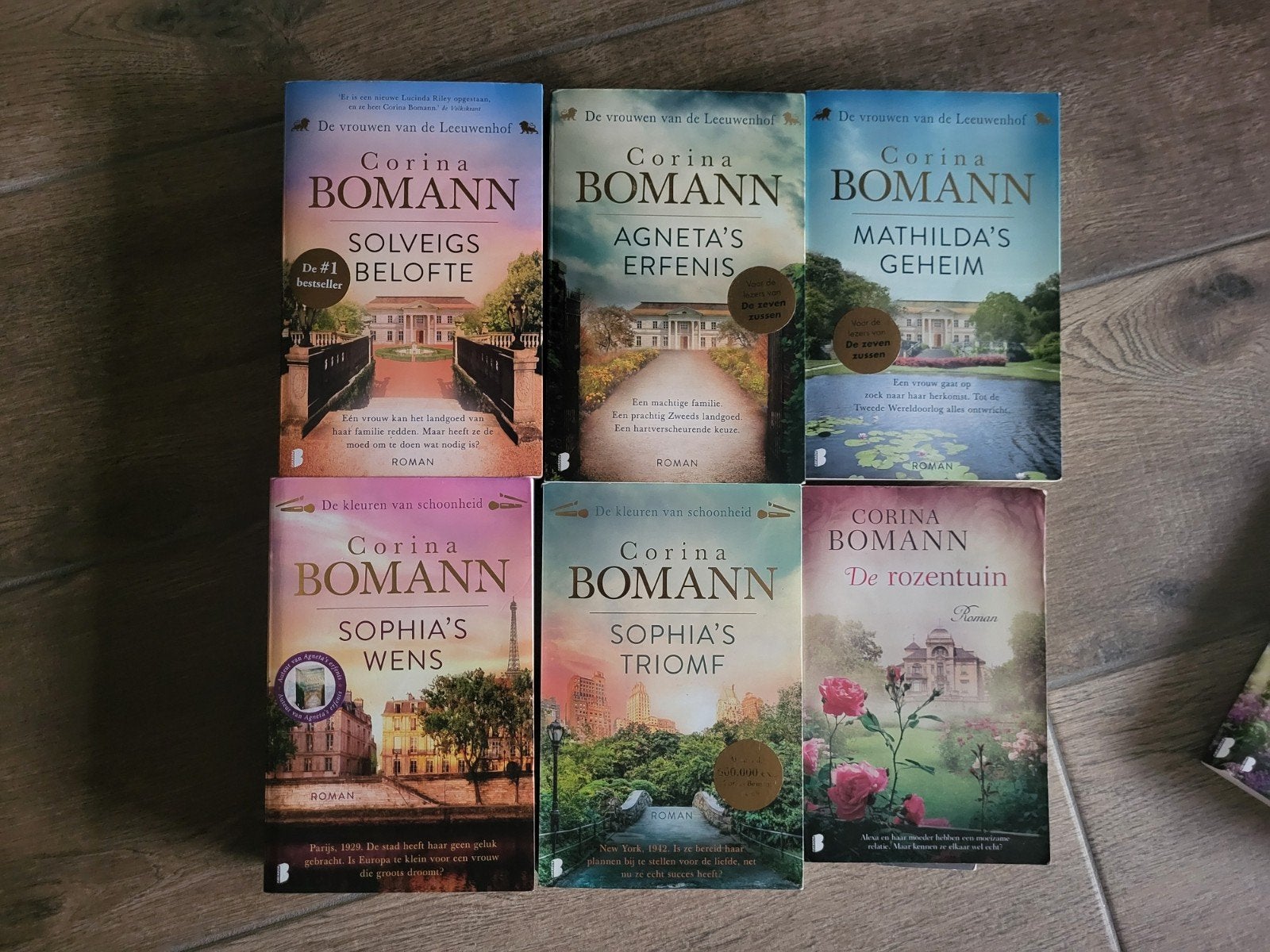 Corona Bomann diverse series, Boeken, Chicklit, Ophalen, Zo goed als nieuw