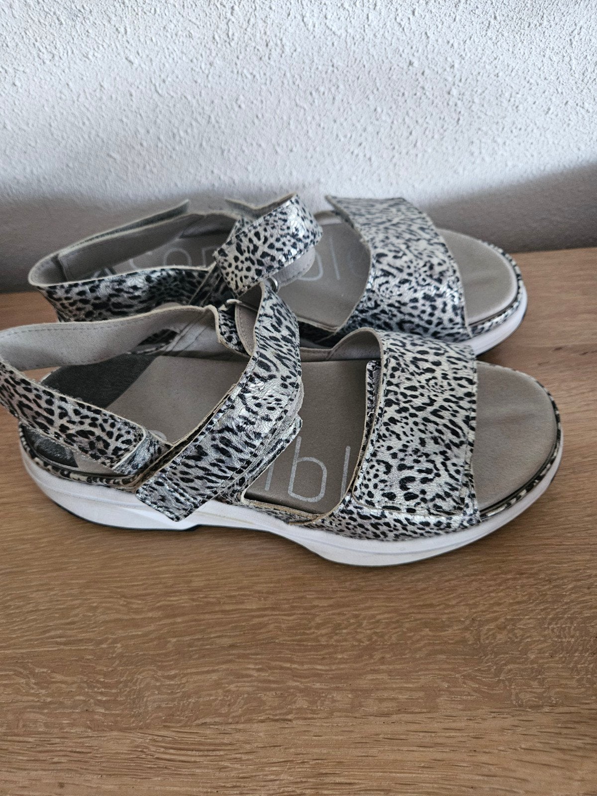 Xsensible sandalen panterprint maat 40 ZGAN, Kleding | Dames, Schoenen, Ophalen of Verzenden, Zo goed als nieuw, Bruin, Sandalen of Muiltjes