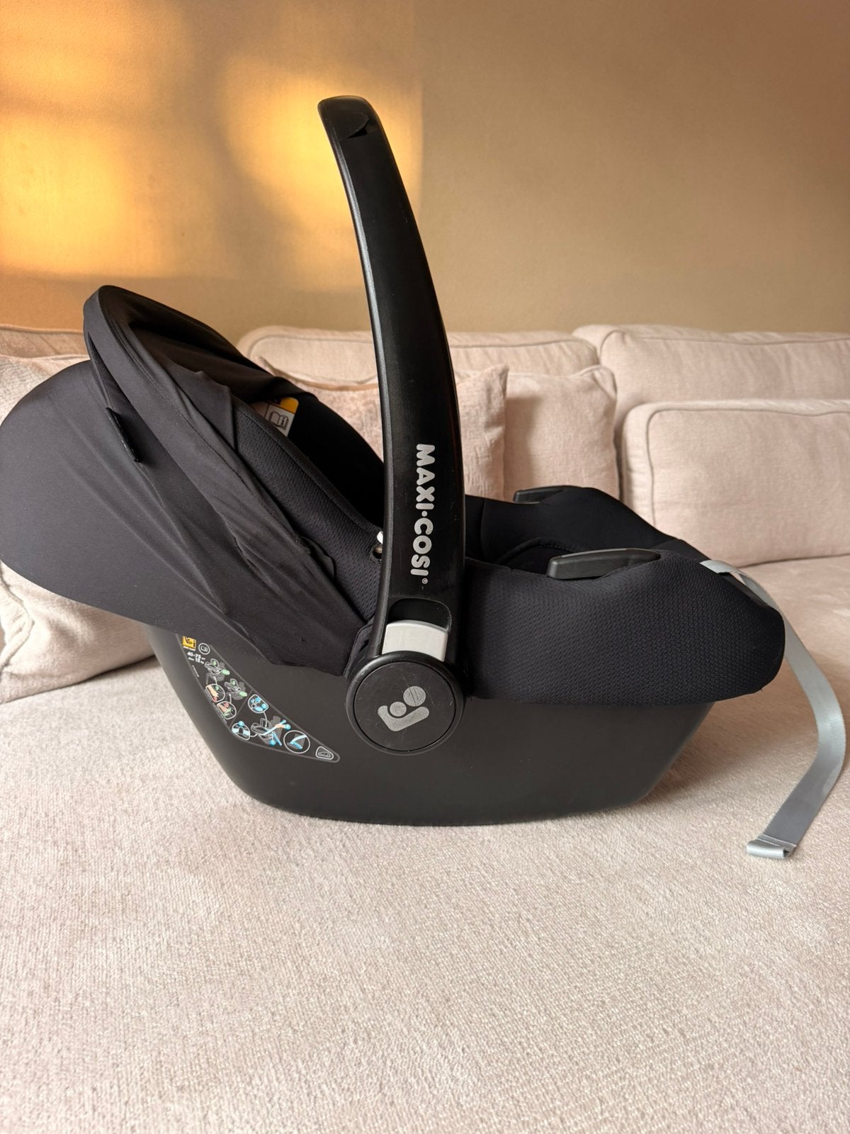 Maxi Cosi inclusief Maxi-Cosi CabrioFix i-Size Base, Ophalen of Verzenden, Zo goed als nieuw, Maxi-Cosi