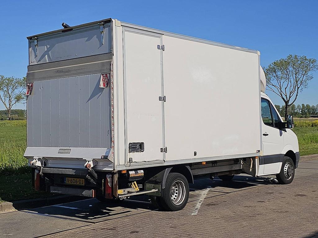 VOLKSWAGEN CRAFTER 2.0 bakwagen laadklep, Auto's, Bestelauto's, 2777 kg, Gebruikt, Euro 6, Elektrische buitenspiegels