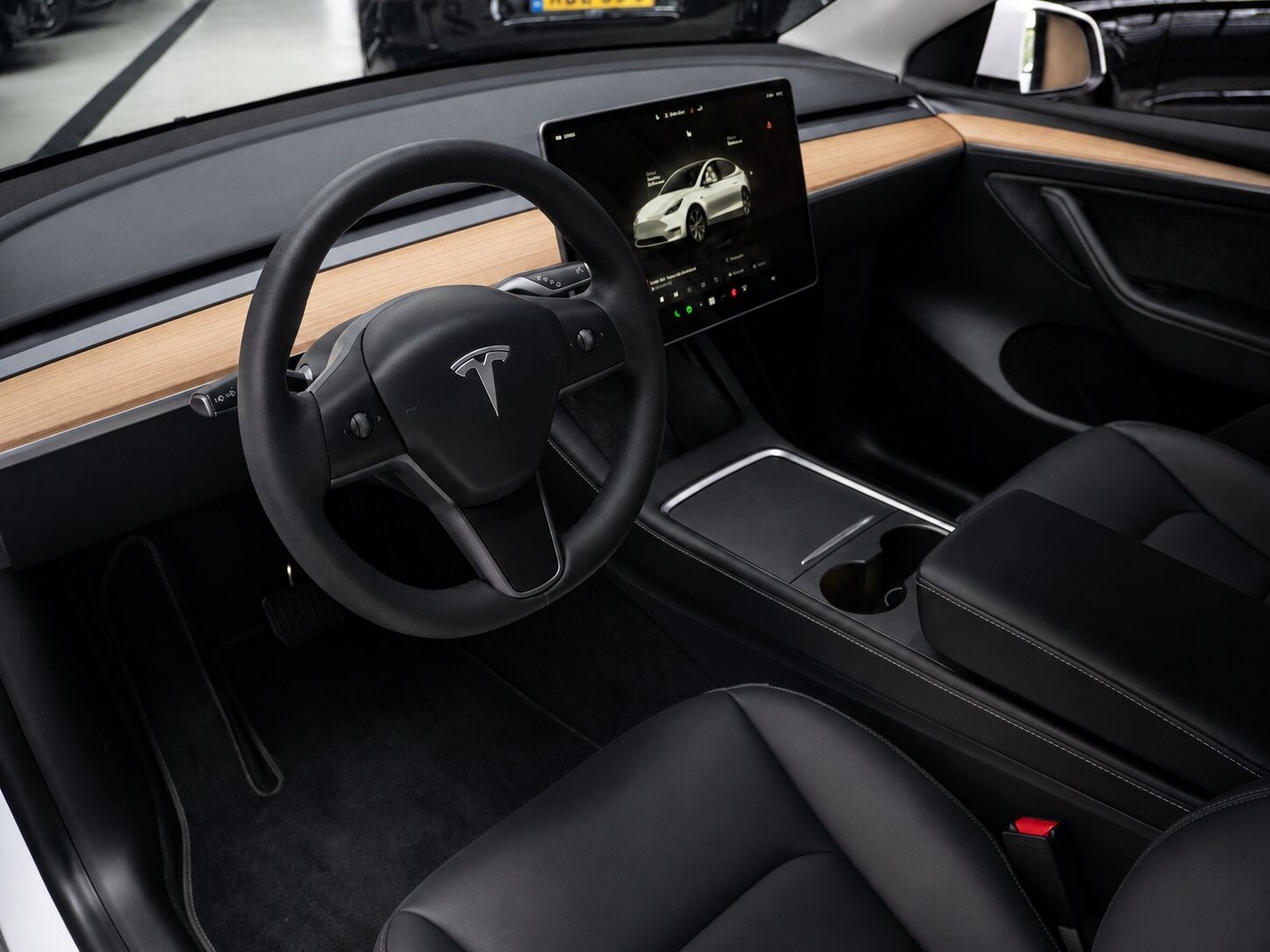 Foto 9 van Tesla Model Y Long Range Dual Motor AWD 351pk Navi Camera Le