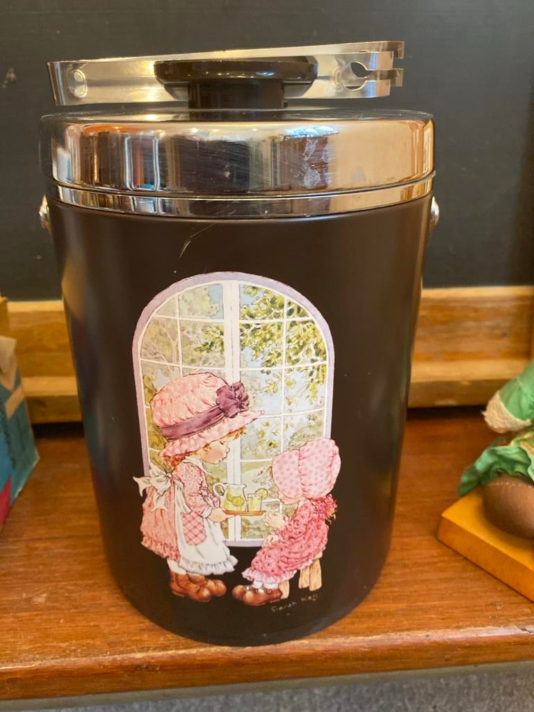 Vintage Holly Hobbie IJsemmer met tang, Ophalen