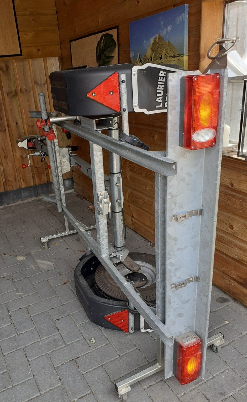 en op zijkant te stallen King fiets trailer 2 e bike's, Ophalen of Verzenden