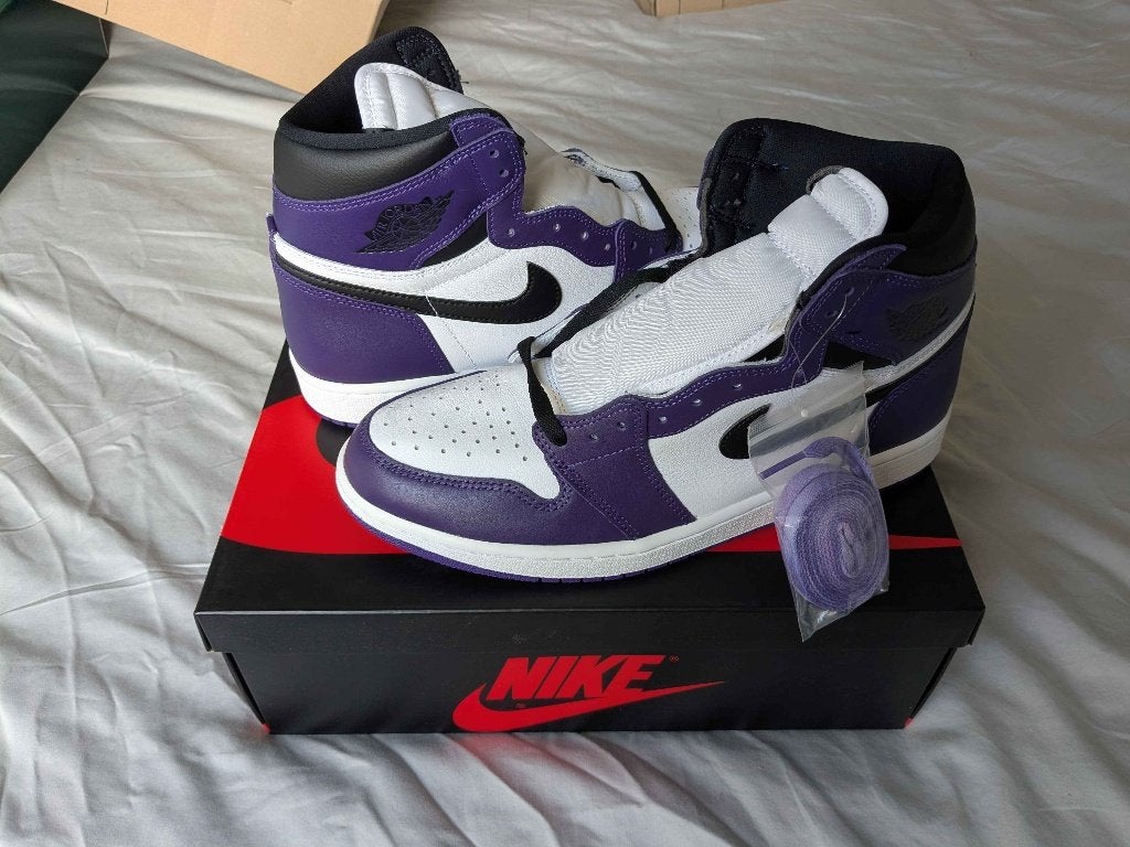 Air Jordan 1 Retro High OG Court Purple 2.0 Maat 45, Kleding | Heren, Schoenen, Overige kleuren, Verzenden, Nieuw, Sneakers of Gympen