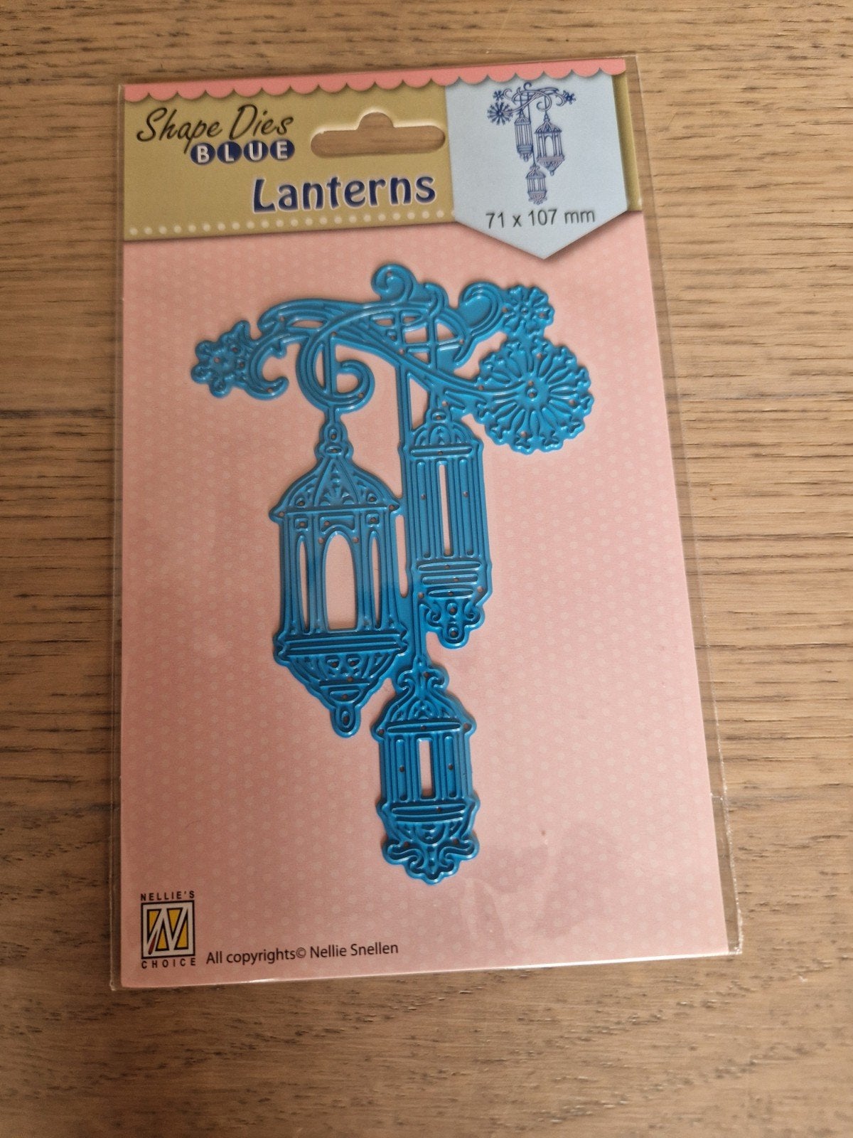 Nellie Snellen Shape Dies Blue Lanterns - Snijmal, Overige thema's, Nieuw, Blauw, Overige merken