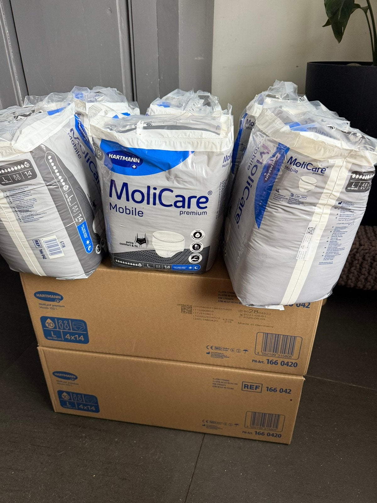 14 pakken MoliCare mobile luiers mt L 10 druppels, Ophalen, Nieuw