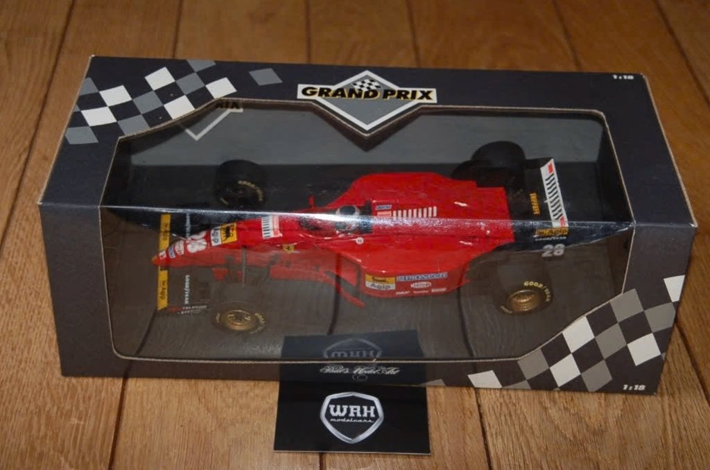 1:18 FERRARI F1 412 T2 BERGER Minichamps in box WRH, Verzenden, Zo goed als nieuw, Auto, MiniChamps