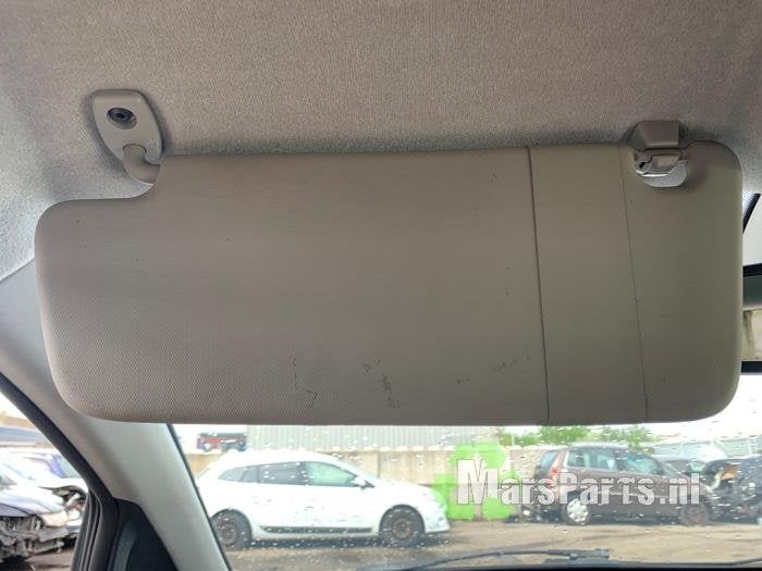 Zonneklep van een Opel Corsa, Gebruikt, -, -, Opel
