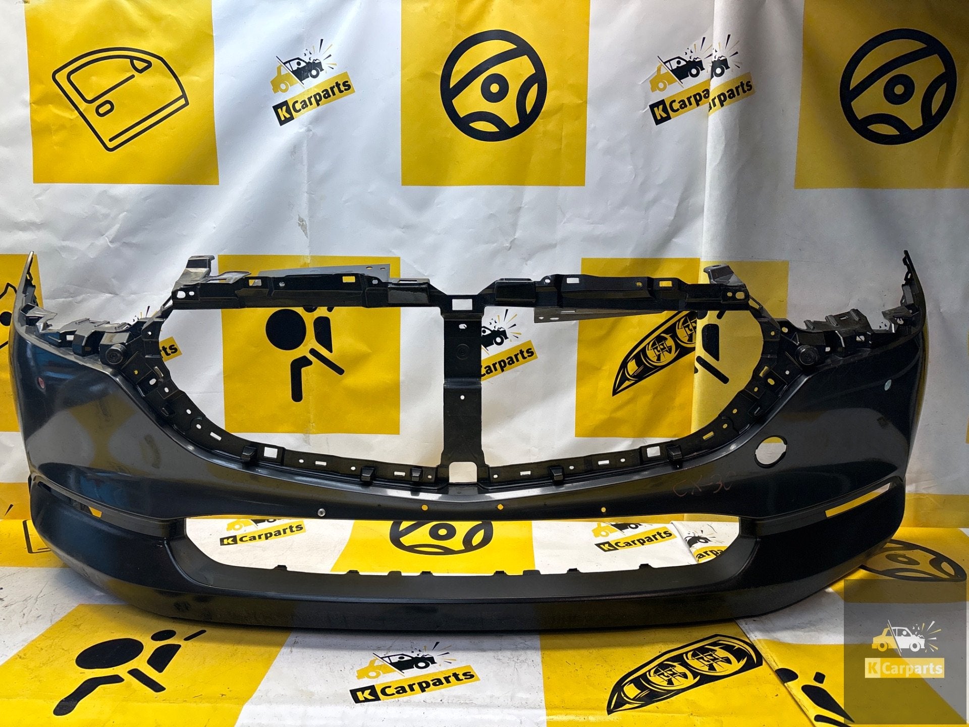 Voorbumper Mazda CX30 DGH9-50031 CX-30 ORIGINEEL PDC CX30