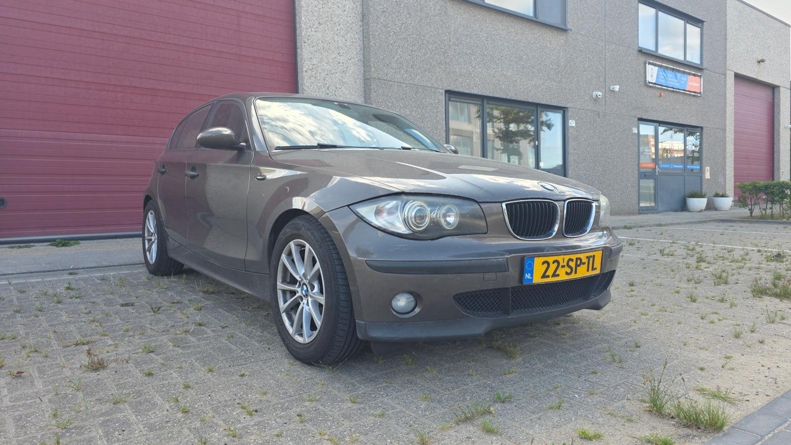 BMW 1-Serie 2.0 118D 2006 Bruin, Auto's, 1-Serie, Achterwielaandrijving, 1995 cc, 4 cilinders