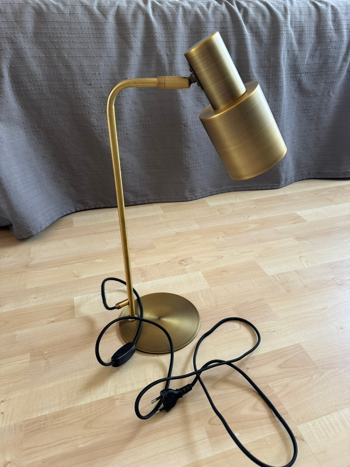 Lamp / tafellamp messing, Ophalen, Zo goed als nieuw, Met schakelaar