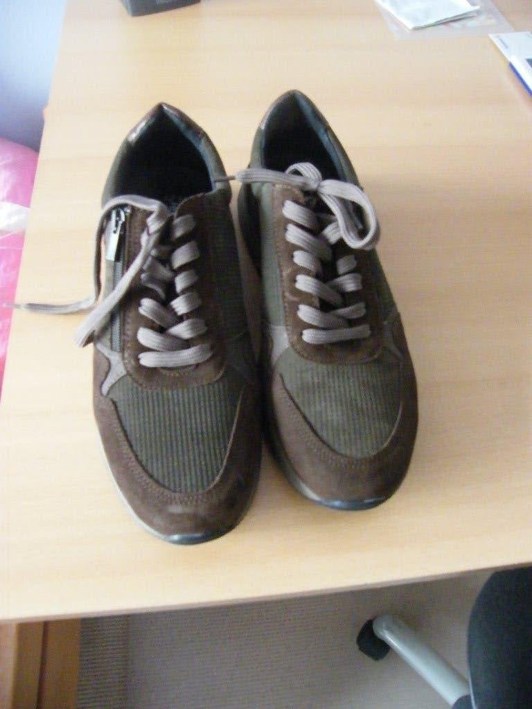 herenschoenen, Bruin, Nieuw, Ophalen of Verzenden, Wandelschoenen of Bergschoenen