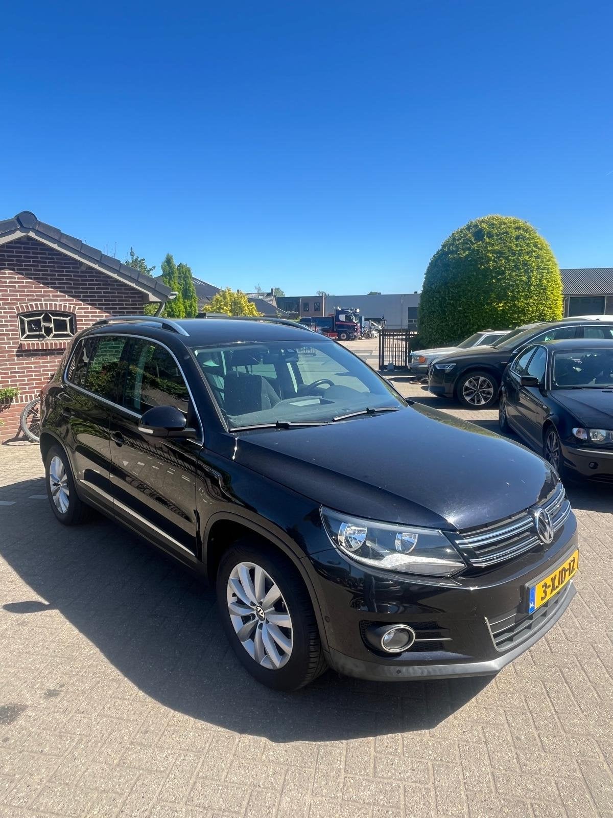 Volkswagen Tiguan 1.4 TSI Sport&Style, Voorwielaandrijving, Euro 5, Gebruikt, Zwart
