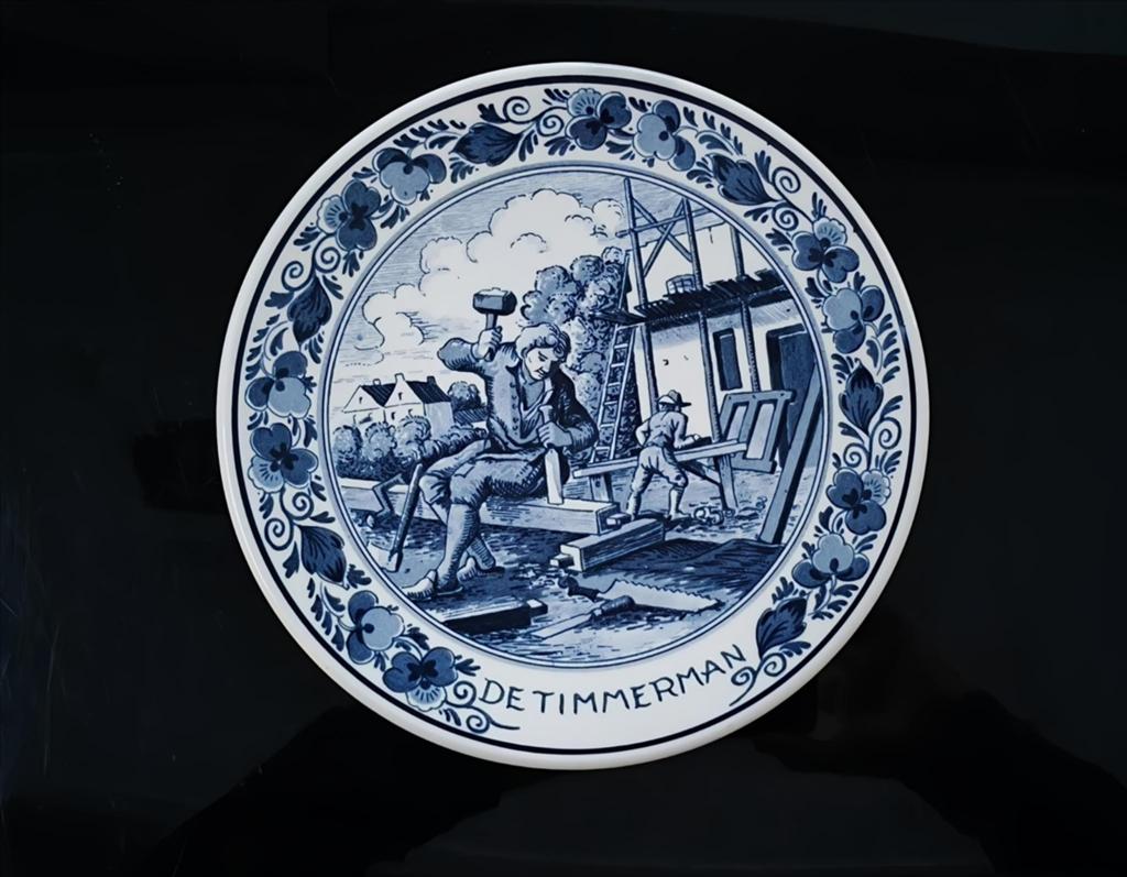 Vintage Delfts Blauw Wandbord 'De Timmerman', Antiek en Kunst, Ophalen of Verzenden
