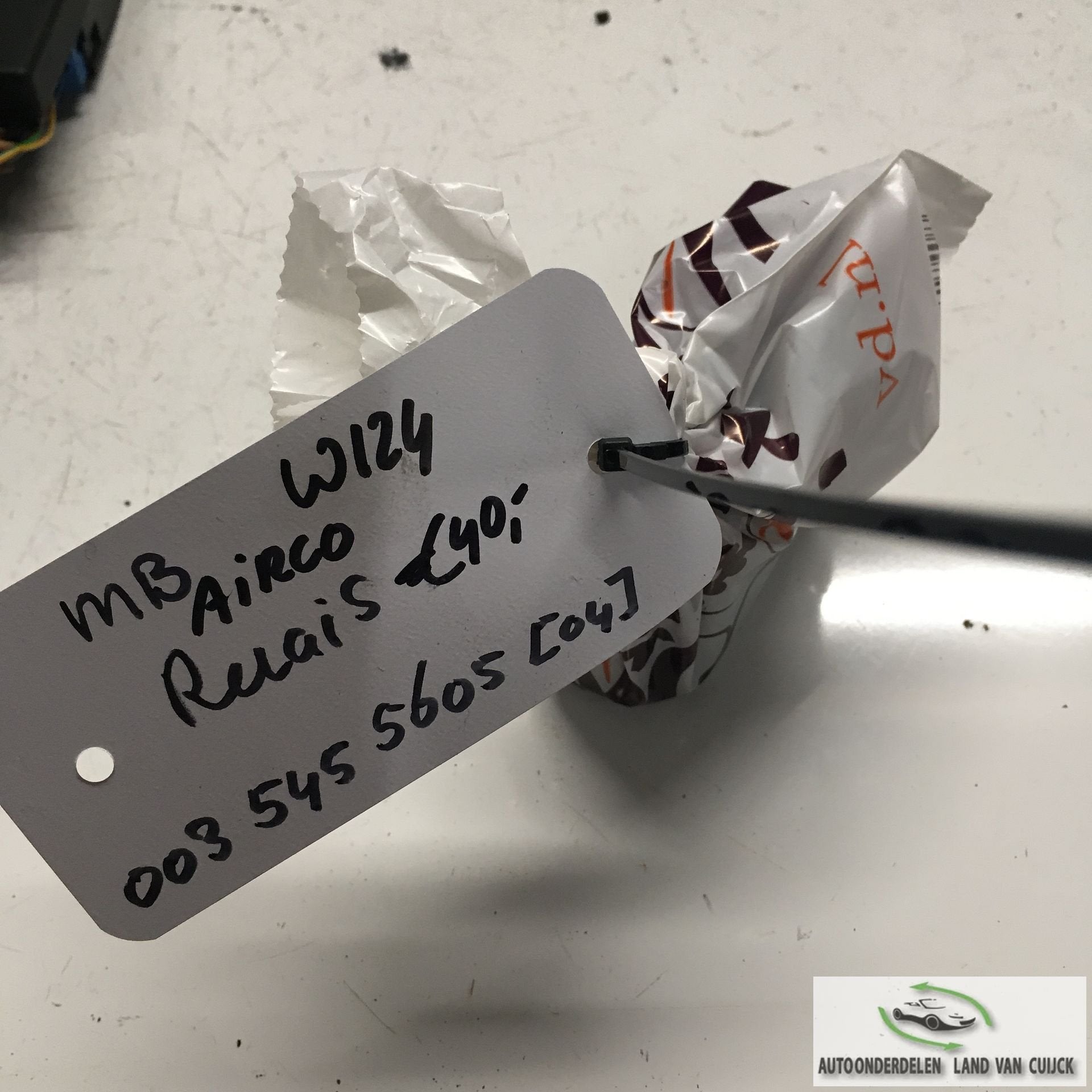 Mercedes W124  1986  Airco Relais  003 545 5605 [04], Gebruikt, -, -, Ophalen of Verzenden