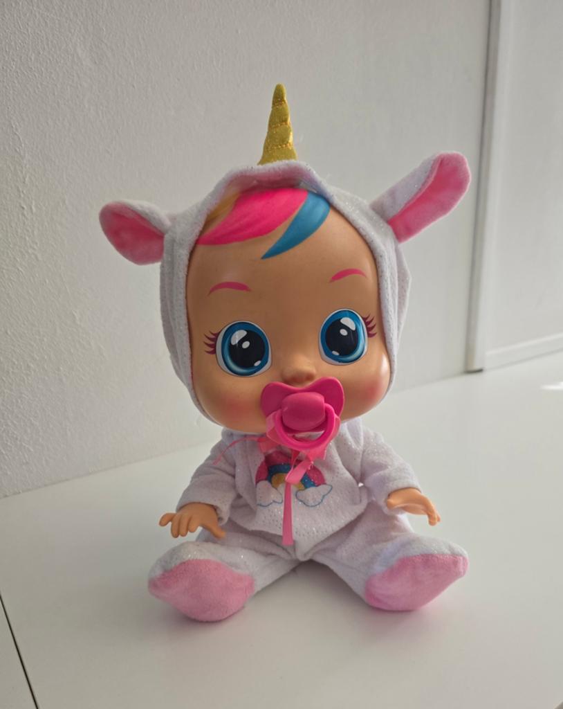 Cry babie dreamy unicorn interactieve pop, Kinderen en Baby's, Speelgoed | Poppen, Ophalen of Verzenden