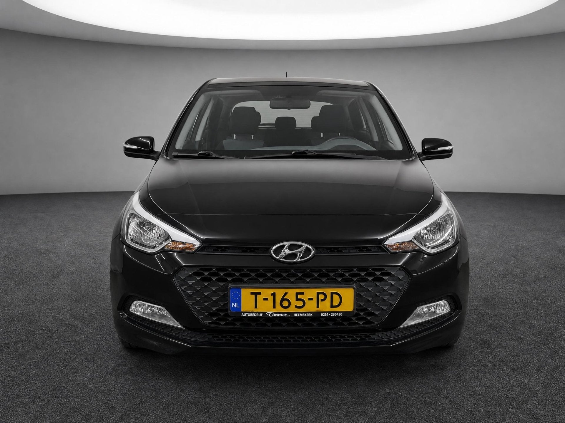 Hyundai I20 1.2 LP i-Drive, Auto's, 4 cilinders, Start-stop-systeem, Zwart, Bedrijf