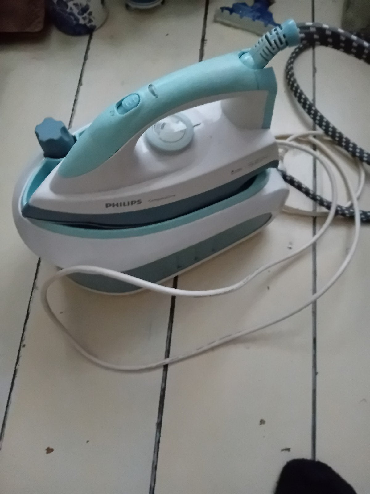 Philips CompactCare Stoomstrijkijzer - Zo goed als nieuw, Ophalen, Zo goed als nieuw, Strijkijzer met snoer