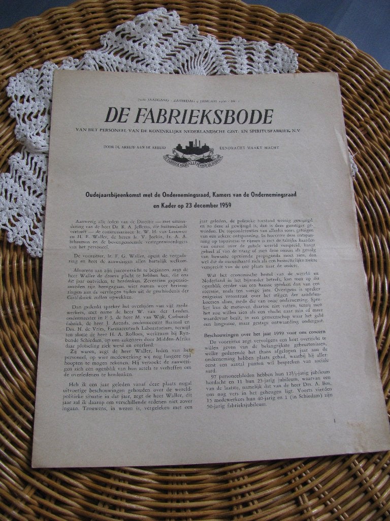 Gist & Spiritus fabriek Delft * Fabrieksbode * 09.01.1960, Ophalen of Verzenden, Gelezen