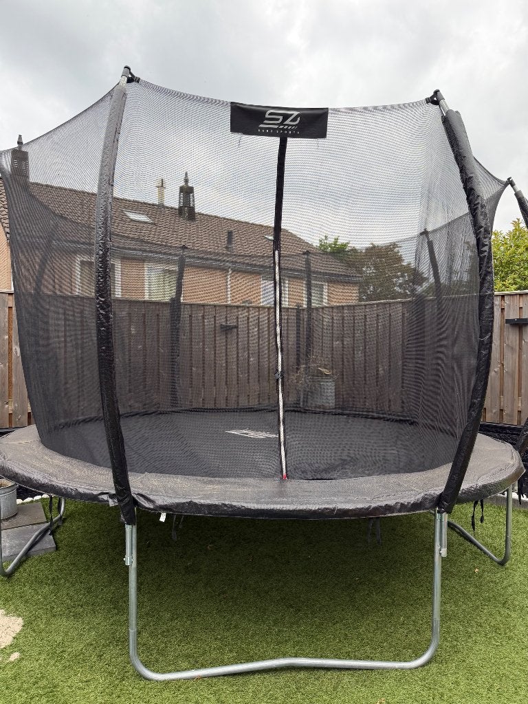 Trampoline, Ophalen, Zo goed als nieuw