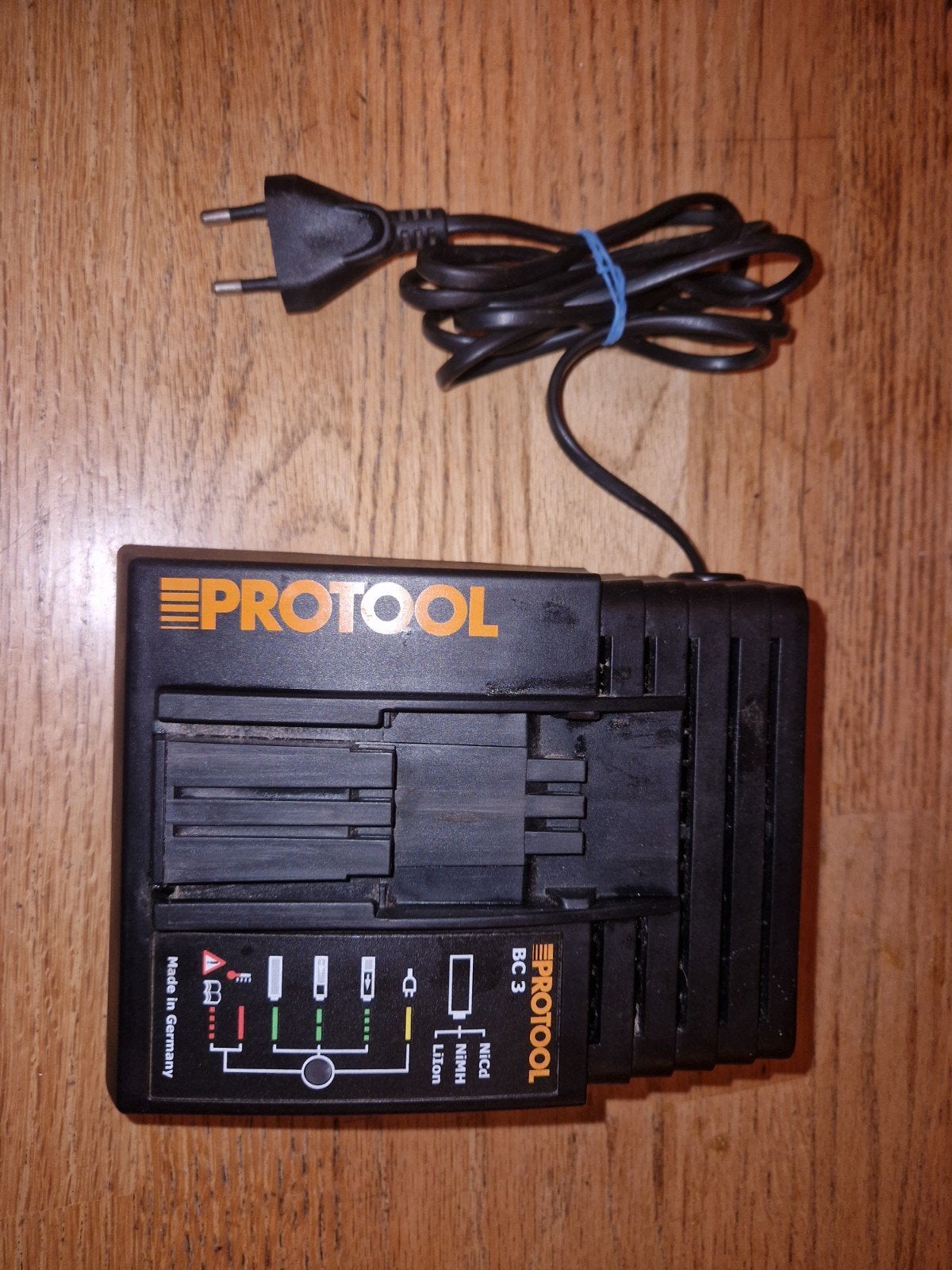 protool (festool) universele lader, Ophalen of Verzenden, Zo goed als nieuw