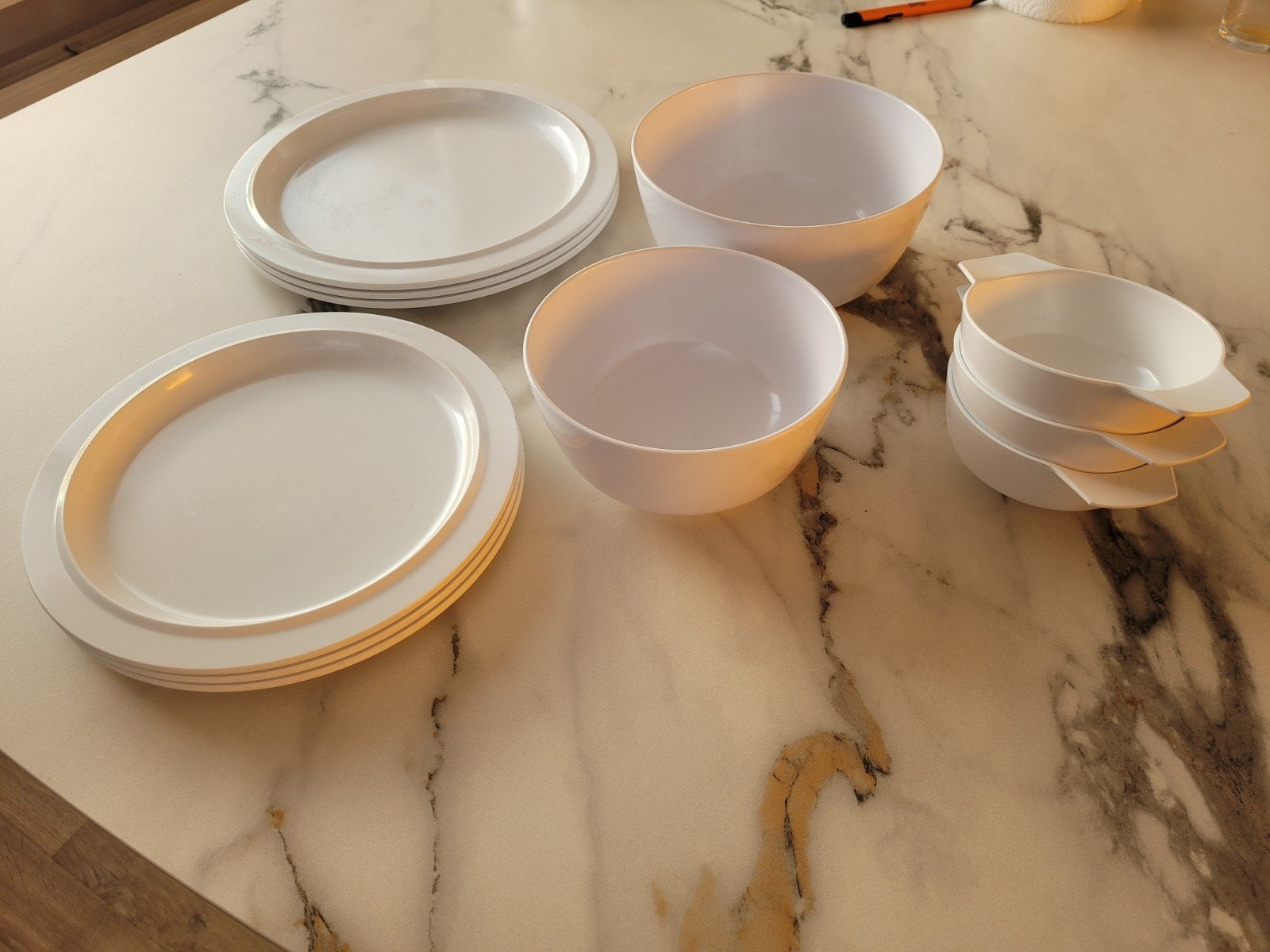 Wit Mepal servies: borden, kommen en schaaltjes, Ophalen, Gebruikt