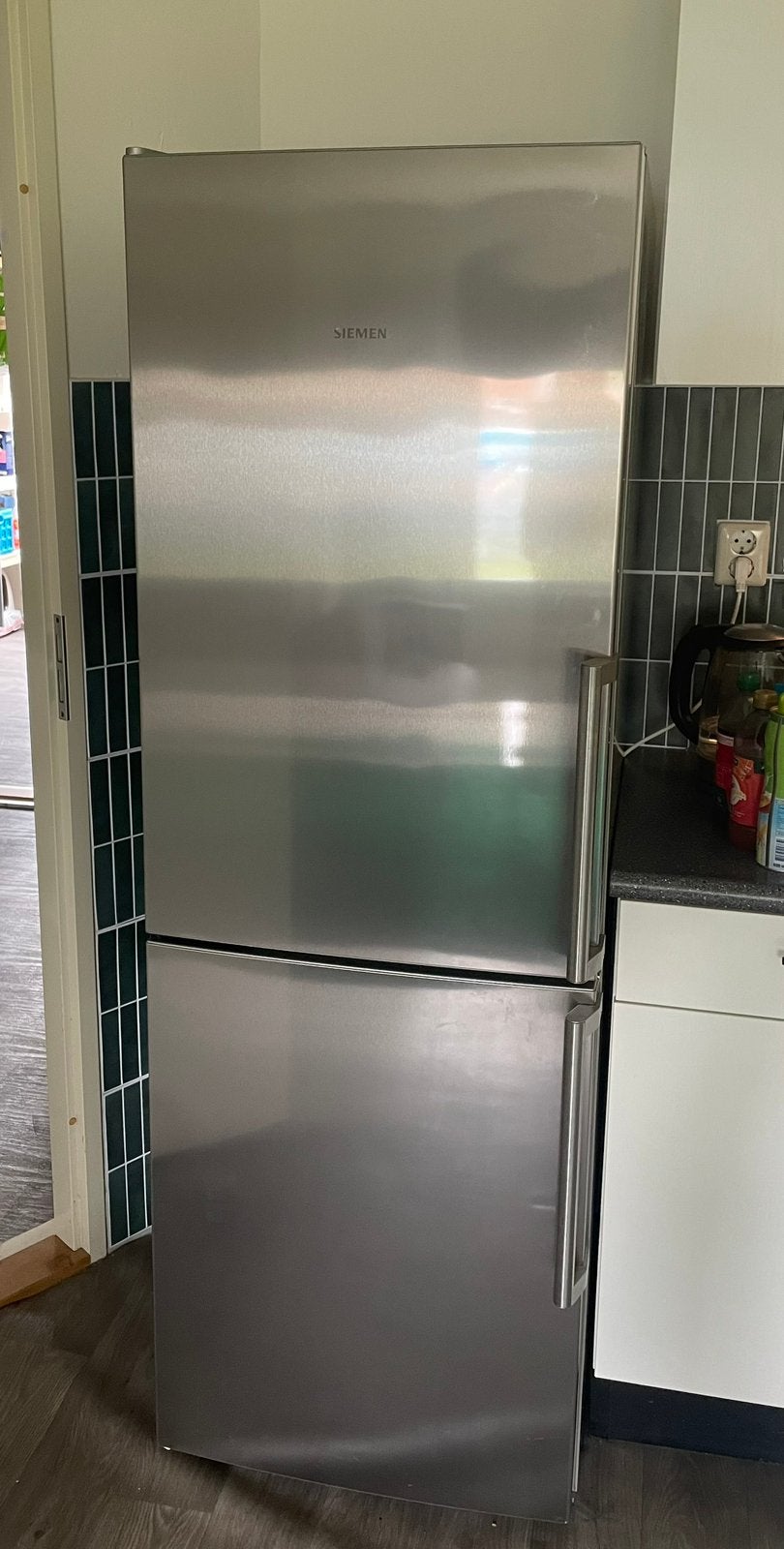 Gratis ophalen! Nette Siemens koel vries combinatie defect!, Witgoed en Apparatuur, Koelkasten en IJskasten, Ophalen, 200 liter of meer