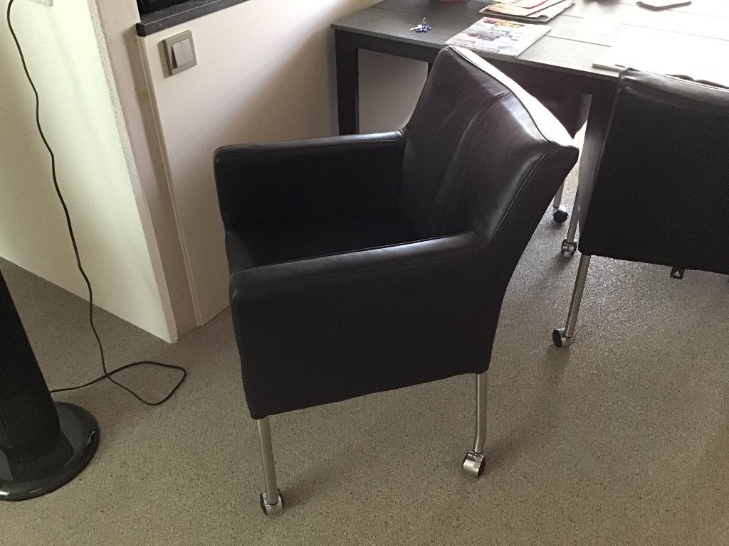 Vier leren eetkamer stoelen, Ophalen, Gebruikt, Zwart, Leer