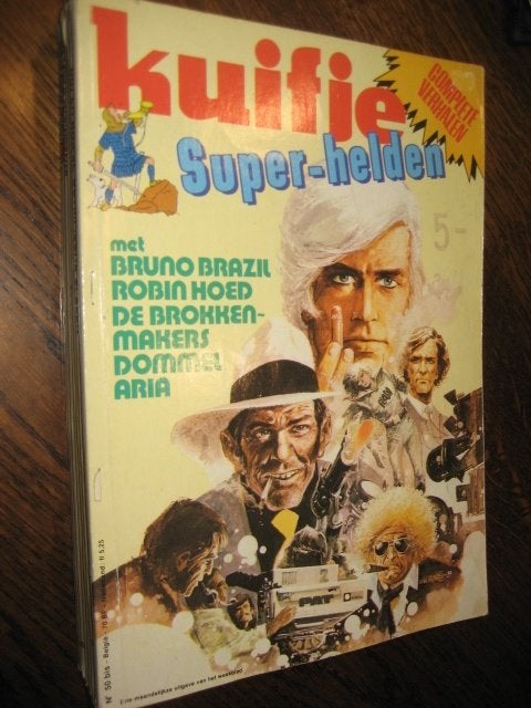 5 stuks diverse super kuifje en kuifje special, Boeken, Meerdere stripboeken, Ophalen of Verzenden, Gelezen