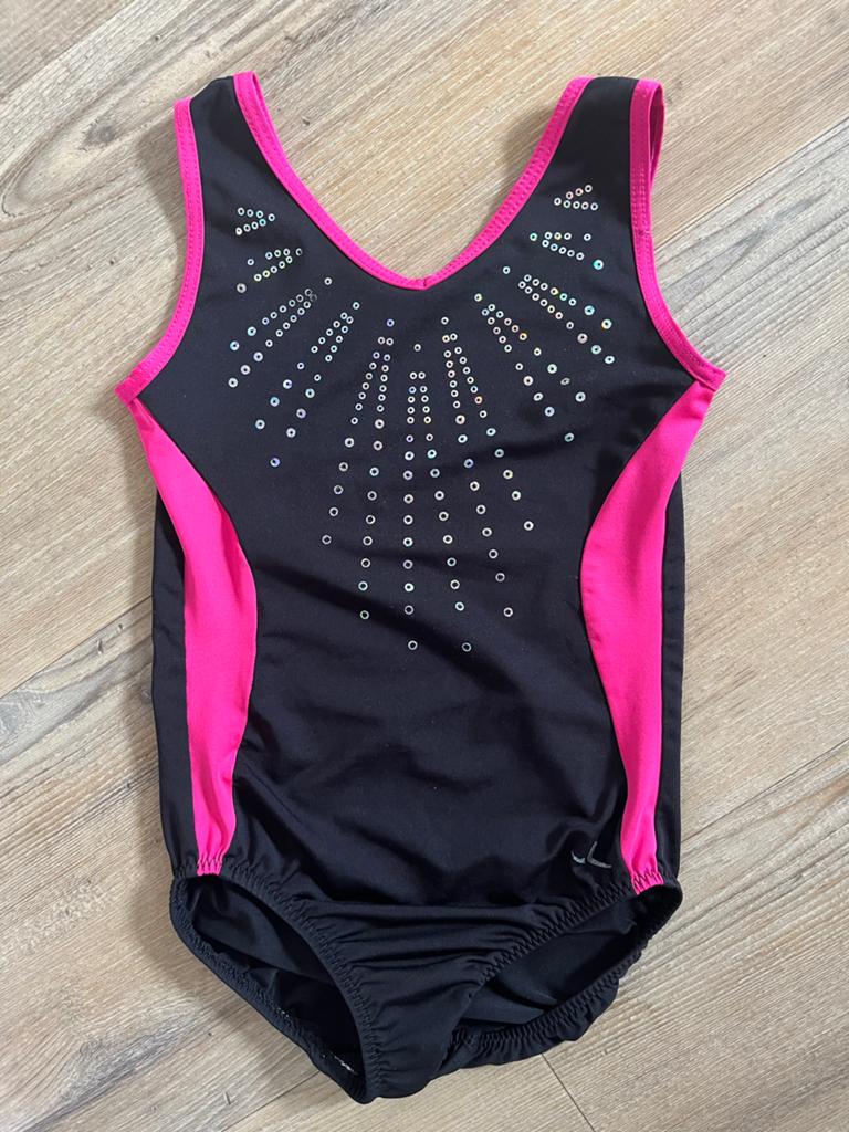 Turnpakje zwart/roze met glitters, Kinderen en Baby's, Kinderkleding | Maat 110, Ophalen of Verzenden, Zo goed als nieuw, Meisje