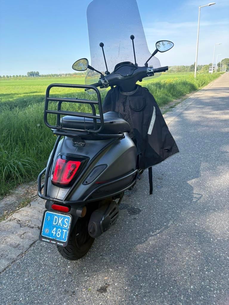Vespa sprint iget, Ophalen, Zo goed als nieuw, Benzine, Overige modellen
