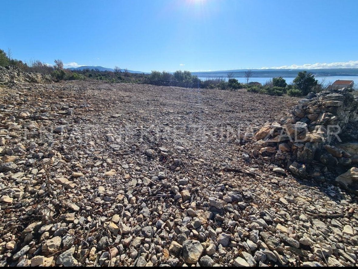Perceel bouwgrond 2041m2 te koop in Maslenica Kroatië, Ophalen, Tuinaarde