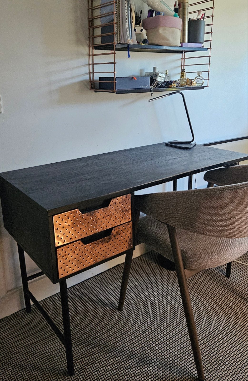 made .com bureau, Ophalen, Zwart, Gebruikt, 52 cm