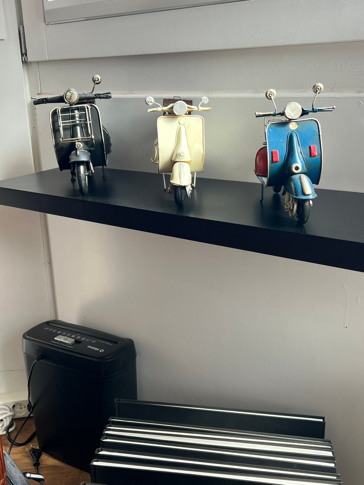 Set van 3 decoratieve Vespa modelscooters, Gebruikt, 1:32 tot 1:50, Overige typen, Ophalen
