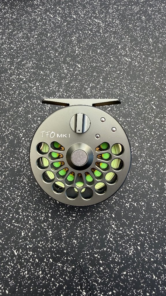 TFO MK I Disc Drag #4/6 Like New Vliegenreel Vliegvissen, Ophalen of Verzenden, Zo goed als nieuw, Molen