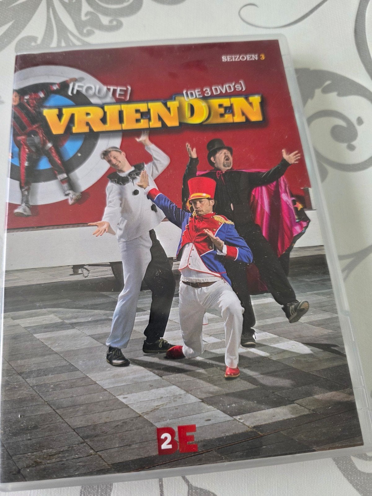 foute vrienden, Ophalen of Verzenden, Gebruikt