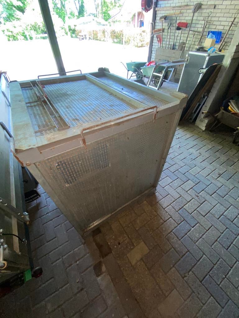 Metalen afsluitbare palletkist, Ophalen, Gebruikt, 100 cm of meer, 60 cm of meer