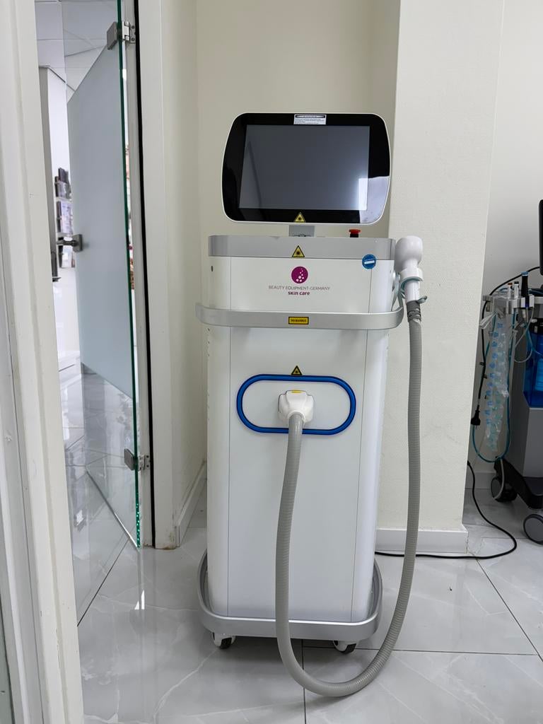 Diode Ice Laser Definitieve Ontharing met 3 Golflengten, 3 snelheden of meer, Ophalen of Verzenden, Zo goed als nieuw, 100 m³ of groter