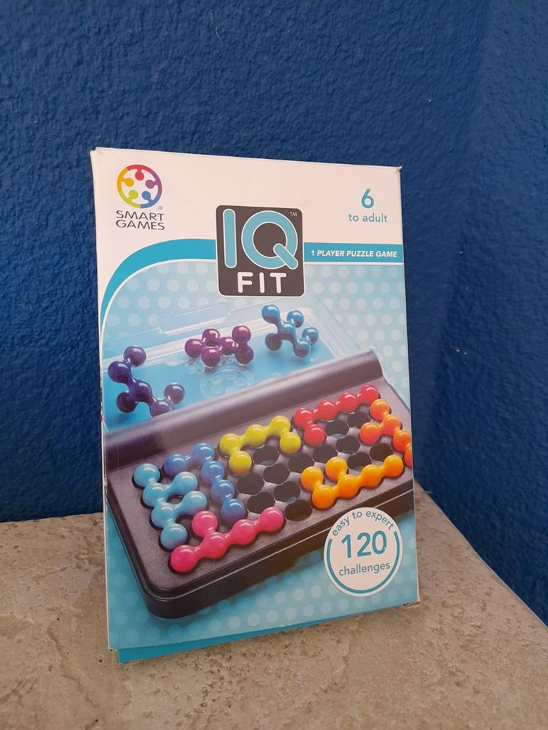 Smart Games | IQ Fit | 6+, Ophalen of Verzenden, Minder dan 500 stukjes