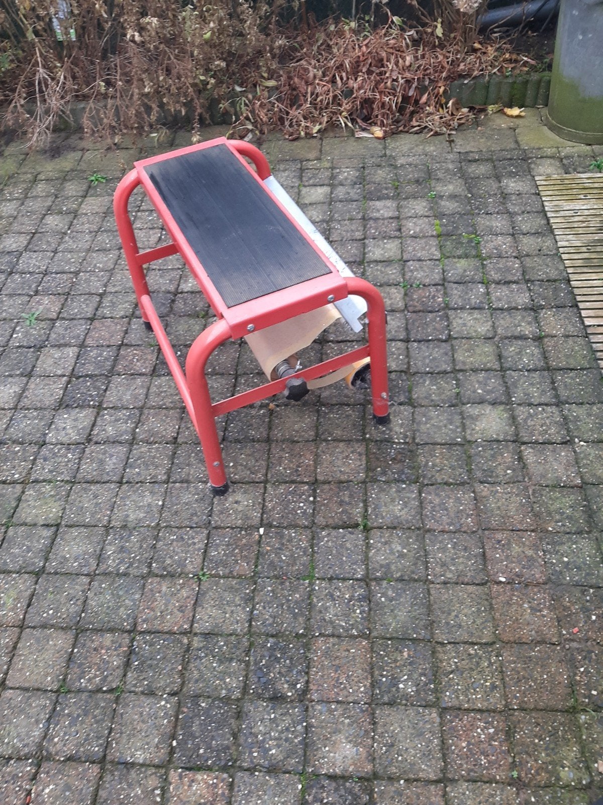 Maskeerbank / Inpaktafel met papierrolhouder, Gebruikt, Eenpersoons, Minder dan 75 cm, Ophalen of Verzenden