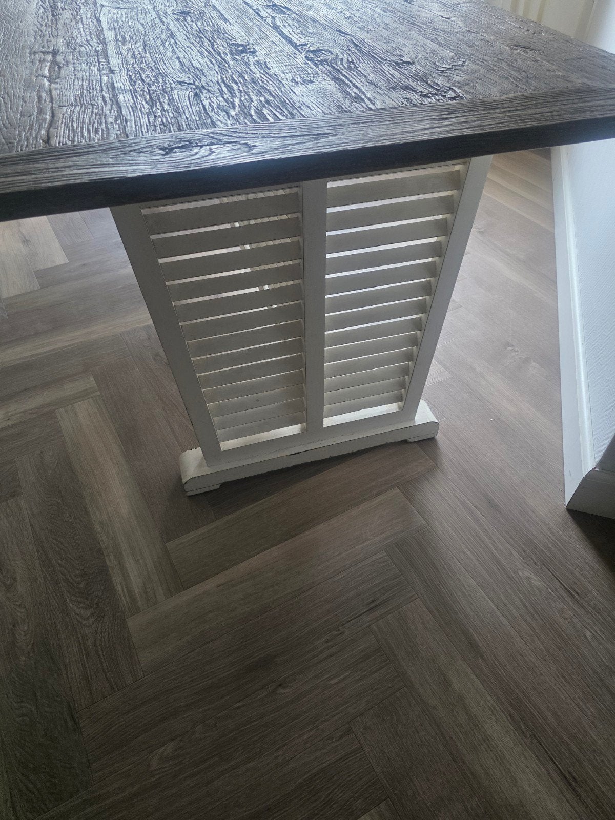 Foto 10 van Riviera Maison Salontafel Eethoek Buffetkast en Assoires