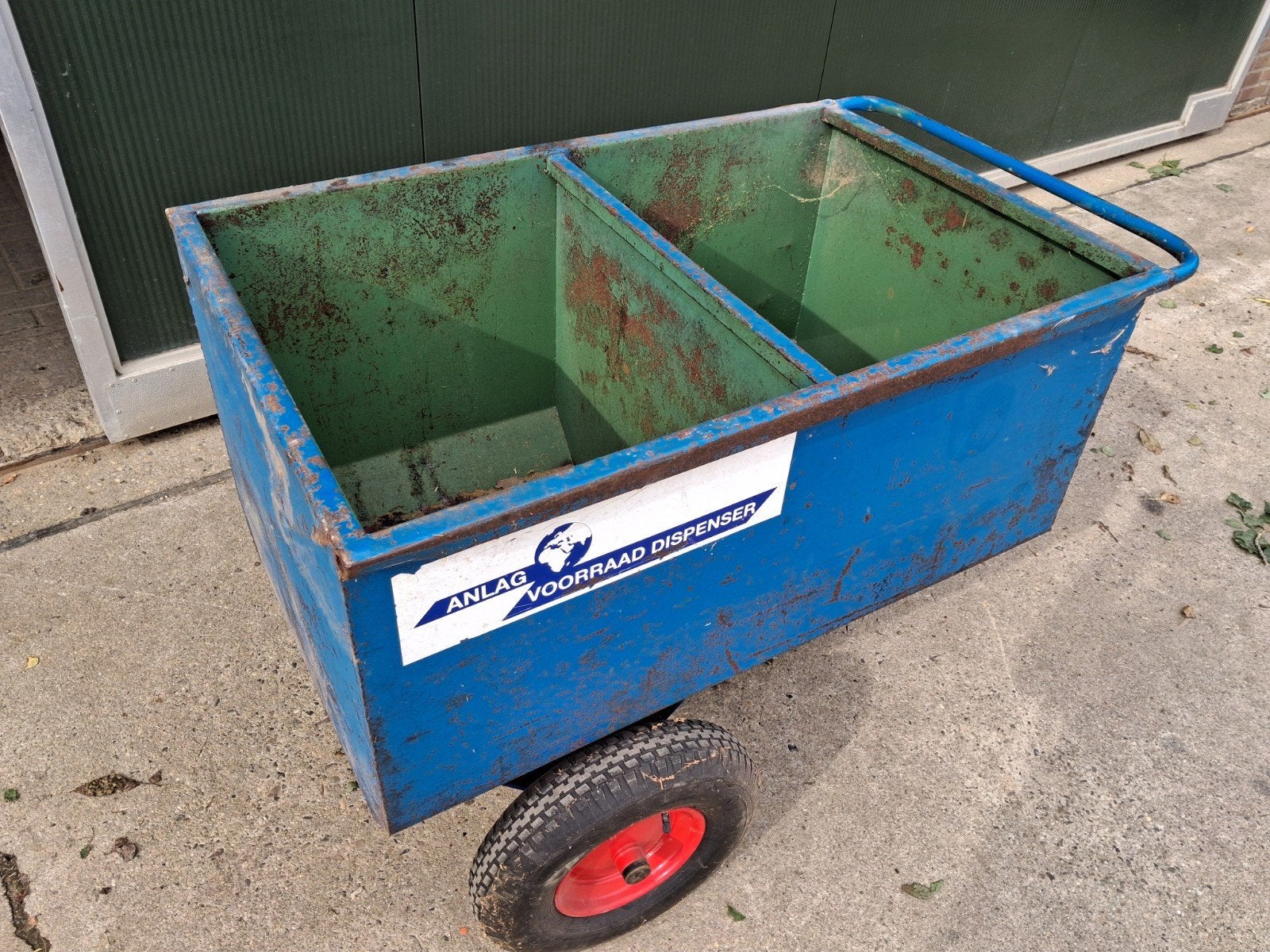 Voerkar   voerwagen