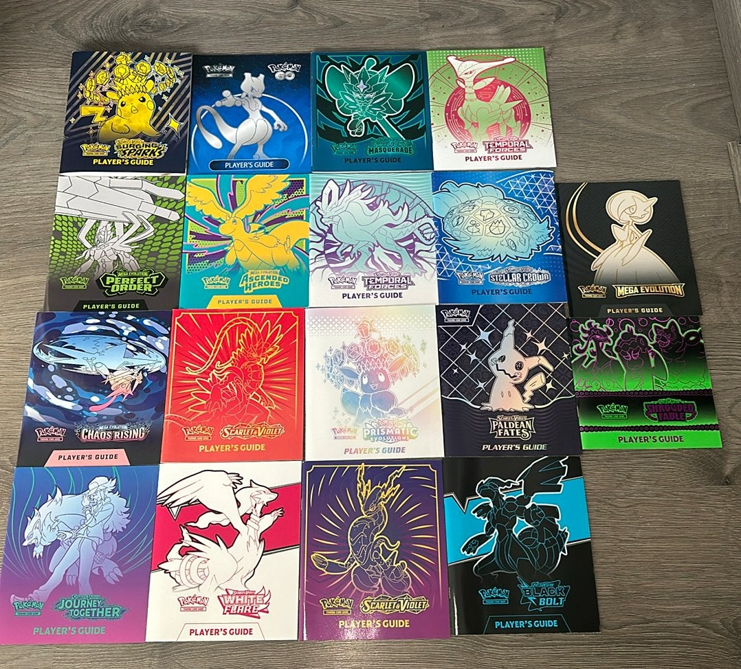 18 verschillende TCG Player’s Guide, Ophalen of Verzenden, Zo goed als nieuw