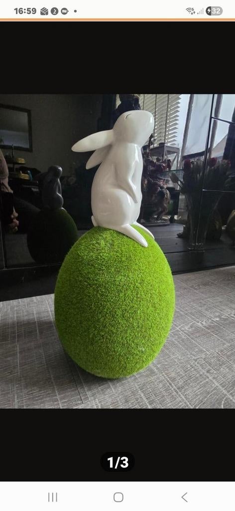 Nieuw en mooi konijn op grasbal voor in de tuin, Tuin en Terras, Tuinbeelden, Ophalen of Verzenden, Nieuw, Overige materialen