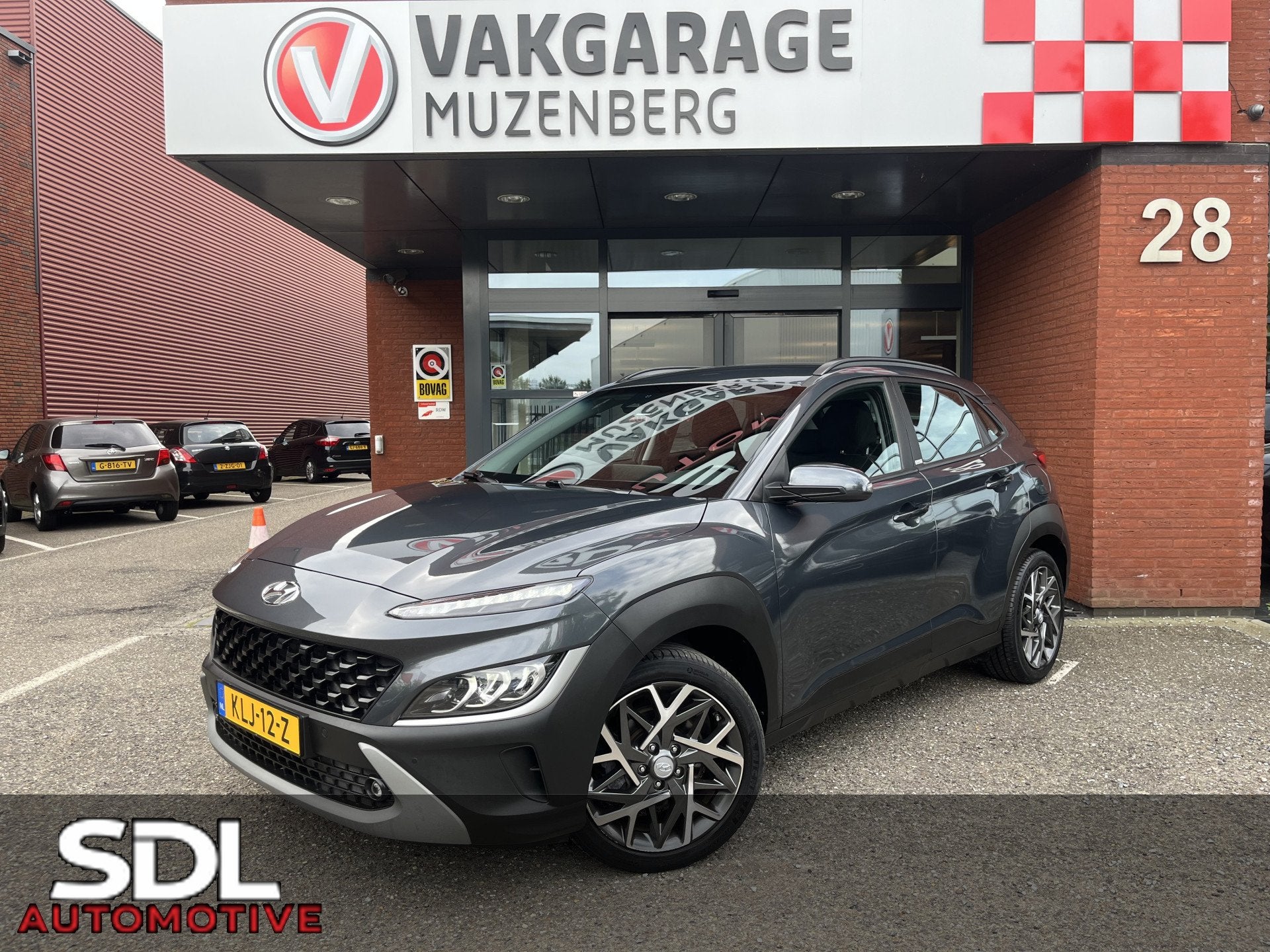 Hyundai KONA 1.6 GDI HEV Fashion // KEYLESS // KRELL AUDIO /, Stof, Gebruikt, Origineel Nederlands, Bedrijf